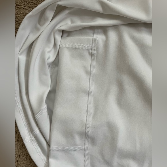 Reebok brand athletic skort, size Small, white/black - Picture 4 of 4